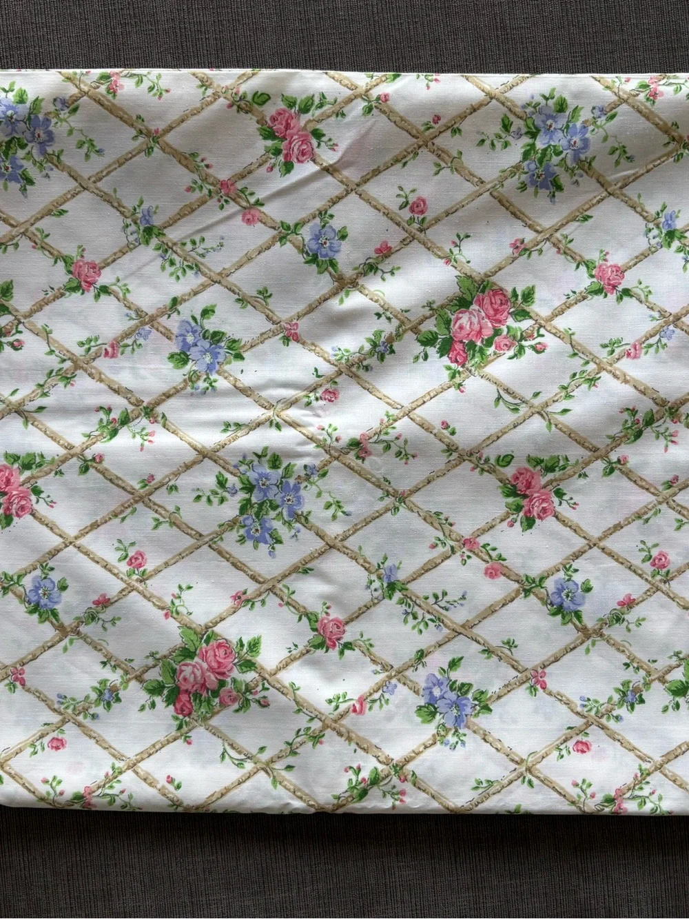 Vintage 1980s Martex Gazebo Twin Flat Sheet No Iron Percale Floral Trellis 66x96